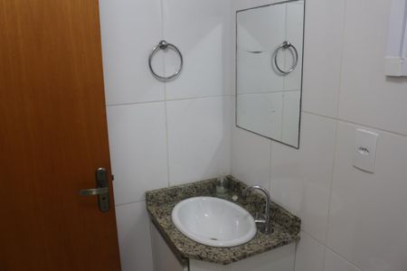 Apartamento à venda com 55m², 2 quartos e 1 vagaBanheiro 1