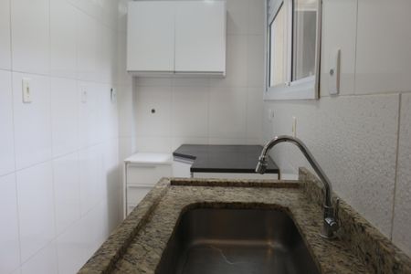 Apartamento à venda com 55m², 2 quartos e 1 vagaCozinha
