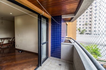 Varanda de apartamento para alugar com 2 quartos, 86m² em Empresarial 18 do Forte, Barueri