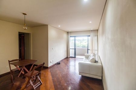 Sala  de apartamento para alugar com 2 quartos, 86m² em Empresarial 18 do Forte, Barueri