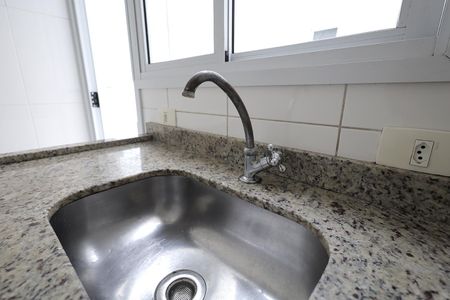 Apartamento para alugar com 54m², 2 quartos e 1 vaga Apartamento para alugar com 54m², 2 quartos e 1 vagaCozinha e Área de Serviço