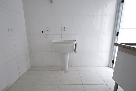 Apartamento para alugar com 54m², 2 quartos e 1 vaga Apartamento para alugar com 54m², 2 quartos e 1 vagaCozinha e Área de Serviço