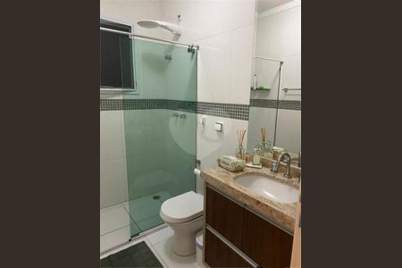 Casa à venda com 3 quartos, 240m² em Vila Pedra Branca, São Paulo