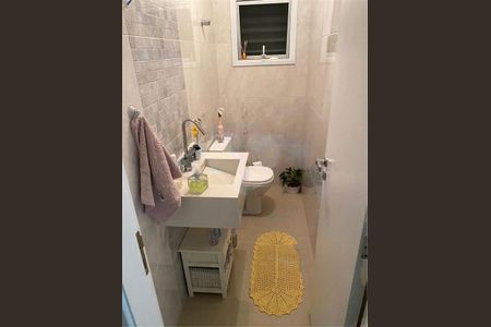 Casa à venda com 3 quartos, 240m² em Vila Pedra Branca, São Paulo