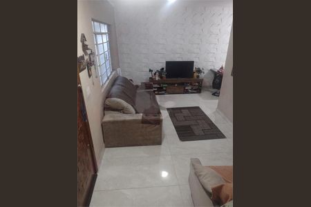 Casa à venda com 3 quartos, 109m² em Parque Peruche, São Paulo