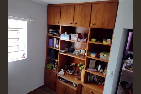 Casa à venda com 3 quartos, 109m² em Parque Peruche, São Paulo