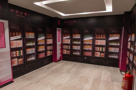 Studio à venda com 24m², 1 quarto e sem vaga Studio à venda com 24m², 1 quarto e sem vagaMercadinho