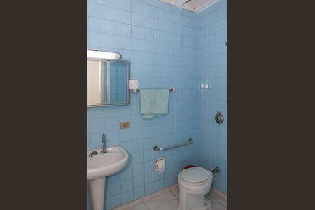 Casa à venda com 110m², 2 quartos e 1 vagaBanheiro