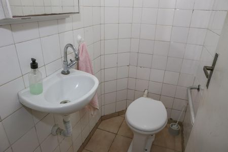 Casa à venda com 110m², 2 quartos e 1 vagaBanheiro de serviço