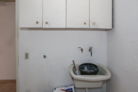 Casa à venda com 110m², 2 quartos e 1 vagaÁrea de Serviço