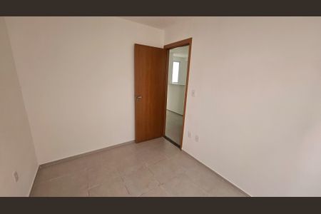 Quarto 1 de apartamento para alugar com 2 quartos, 39m² em Lorena Park, Goiânia