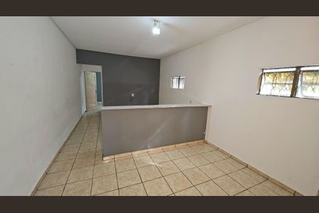 Sala/Cozinha de kitnet/studio para alugar com 1 quarto, 53m² em Setor Garavelo Residencial Park, Goiânia