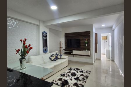 Sala de apartamento para alugar com 1 quarto, 45m² em Recreio dos Bandeirantes, Rio de Janeiro