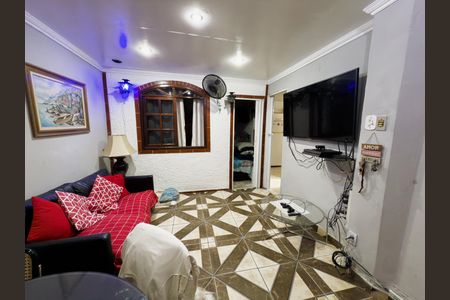 Sala de apartamento à venda com 2 quartos, 32m² em Olaria, Rio de Janeiro