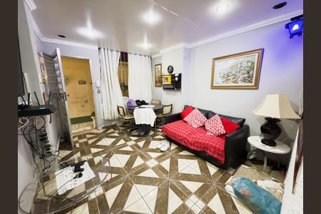 Sala de apartamento à venda com 2 quartos, 32m² em Olaria, Rio de Janeiro