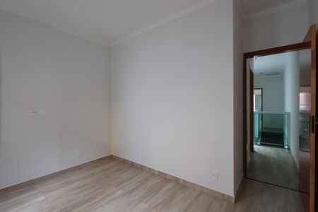 Casa à venda com 107m², 3 quartos e 3 vagasQuarto 2