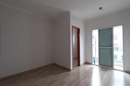 Casa à venda com 107m², 3 quartos e 3 vagasSuíte