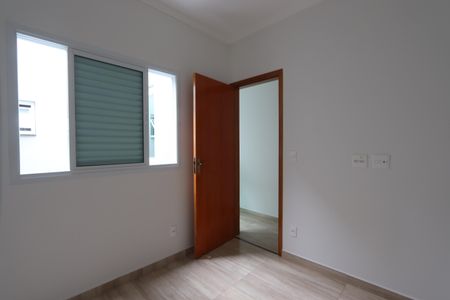 Casa à venda com 107m², 3 quartos e 3 vagasQuarto 3