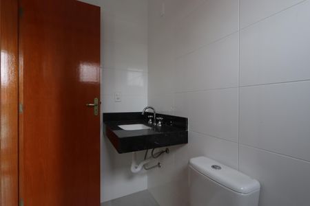 Casa à venda com 107m², 3 quartos e 3 vagasBanheiro da Suíte