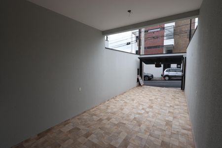 Casa à venda com 107m², 3 quartos e 3 vagasGaragem