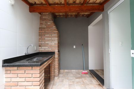 Casa à venda com 107m², 3 quartos e 3 vagasChurrasqueira