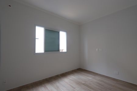 Casa à venda com 107m², 3 quartos e 3 vagasQuarto 2