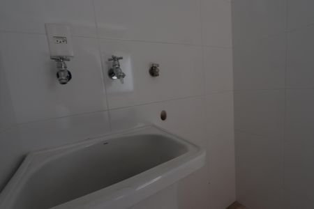 Casa à venda com 107m², 3 quartos e 3 vagasLavanderia