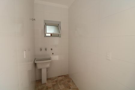 Casa à venda com 107m², 3 quartos e 3 vagasÁrea de Serviço