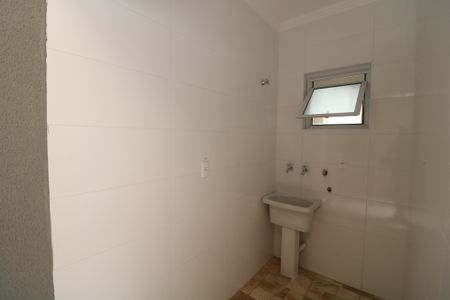 Casa à venda com 107m², 3 quartos e 3 vagasÁrea de Serviço