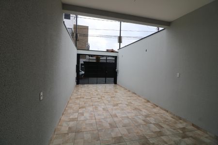 Casa à venda com 107m², 3 quartos e 3 vagasGaragem