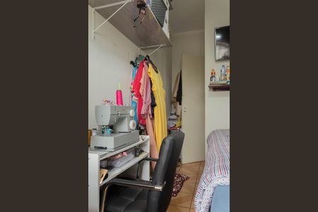 Casa à venda com 210m², 3 quartos e 2 vagas Casa à venda com 210m², 3 quartos e 2 vagasQuarto 2