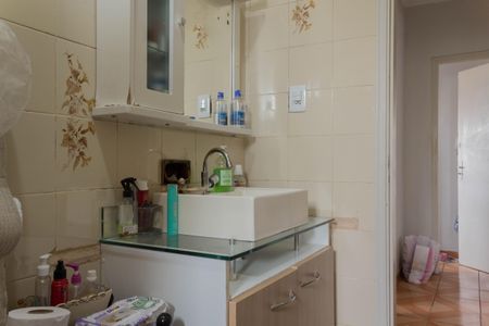 Casa à venda com 210m², 3 quartos e 2 vagas Casa à venda com 210m², 3 quartos e 2 vagasBanheiro