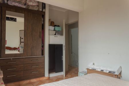 Casa à venda com 210m², 3 quartos e 2 vagas Casa à venda com 210m², 3 quartos e 2 vagasSuíte 1