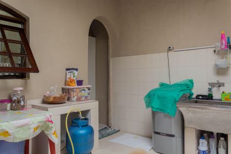 Casa à venda com 210m², 3 quartos e 2 vagas Casa à venda com 210m², 3 quartos e 2 vagasÁrea de Serviço