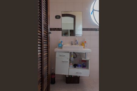 Casa à venda com 210m², 3 quartos e 2 vagas Casa à venda com 210m², 3 quartos e 2 vagasBanheiro da Suíte 1