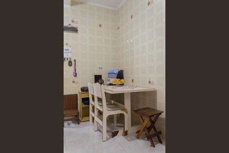 Casa à venda com 210m², 3 quartos e 2 vagas Casa à venda com 210m², 3 quartos e 2 vagasCozinha