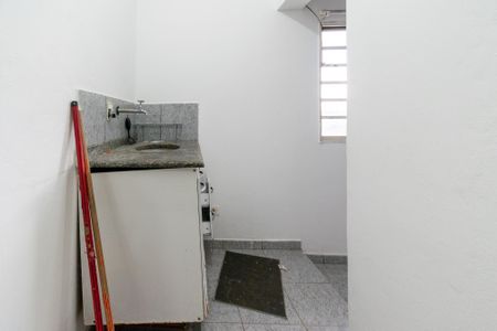 Cozinha de casa para alugar com 1 quarto, 25m² em Vila Santa Catarina, São Paulo