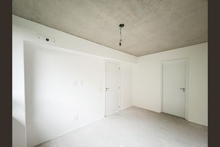 Suíte 1 de apartamento à venda com 2 quartos, 66m² em Vila Ipojuca, São Paulo