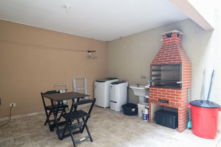 Casa para alugar com 166m², 3 quartos e 3 vagas Casa para alugar com 166m², 3 quartos e 3 vagasÁrea de Serviço