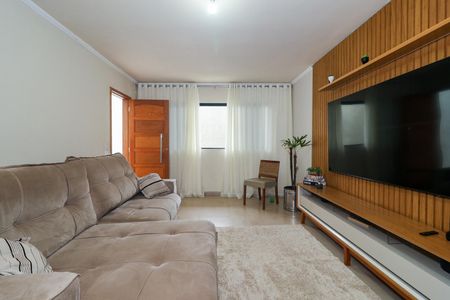 Casa para alugar com 166m², 3 quartos e 3 vagas Casa para alugar com 166m², 3 quartos e 3 vagasSala