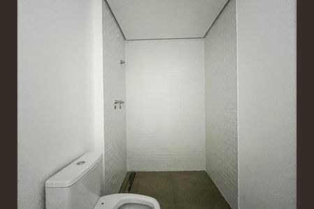 Banheiro da Suíte 1 de apartamento à venda com 2 quartos, 66m² em Vila Ipojuca, São Paulo