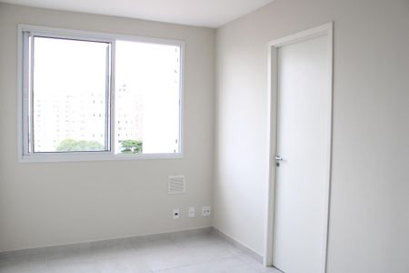 Apartamento à venda com 2 quartos, 34m² em Água Rasa, São Paulo