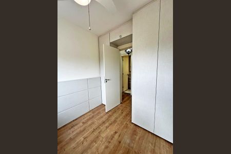 Quarto 2 de apartamento para alugar com 2 quartos, 50m² em Sarandi, Porto Alegre