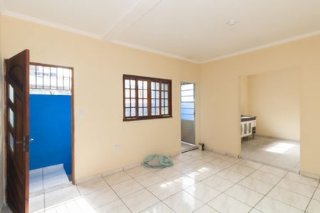 Sala 1 de casa à venda com 4 quartos, 360m² em Vila Chuca, São Paulo