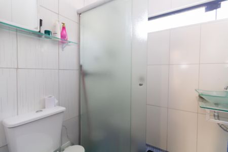 Casa à venda com 360m², 4 quartos e 2 vagas Casa à venda com 360m², 4 quartos e 2 vagasBanheiro 4