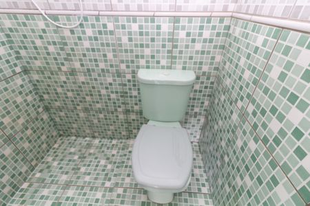 Casa à venda com 360m², 4 quartos e 2 vagas Casa à venda com 360m², 4 quartos e 2 vagasBanheiro