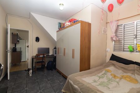 Casa à venda com 360m², 4 quartos e 2 vagas Casa à venda com 360m², 4 quartos e 2 vagasQuarto 3