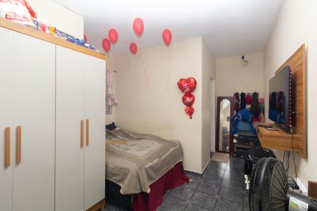 Casa à venda com 360m², 4 quartos e 2 vagas Casa à venda com 360m², 4 quartos e 2 vagasQuarto 3