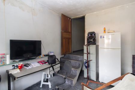 Casa à venda com 360m², 4 quartos e 2 vagas Casa à venda com 360m², 4 quartos e 2 vagasCozinha 3