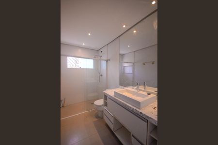 Casa à venda com 160m², 3 quartos e 2 vagasBanheiro da Suite 